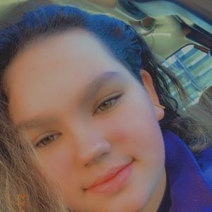 Meet your Posher, Addison